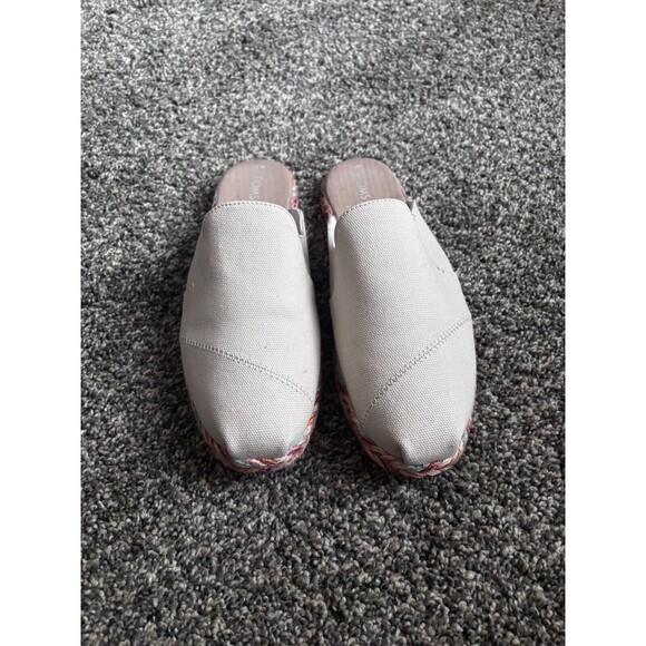 Tom’s Canvas Slip-on Espadrilles Flats Tan Canvas With Colorful Trim Size 8.5 - Picture 1 of 7